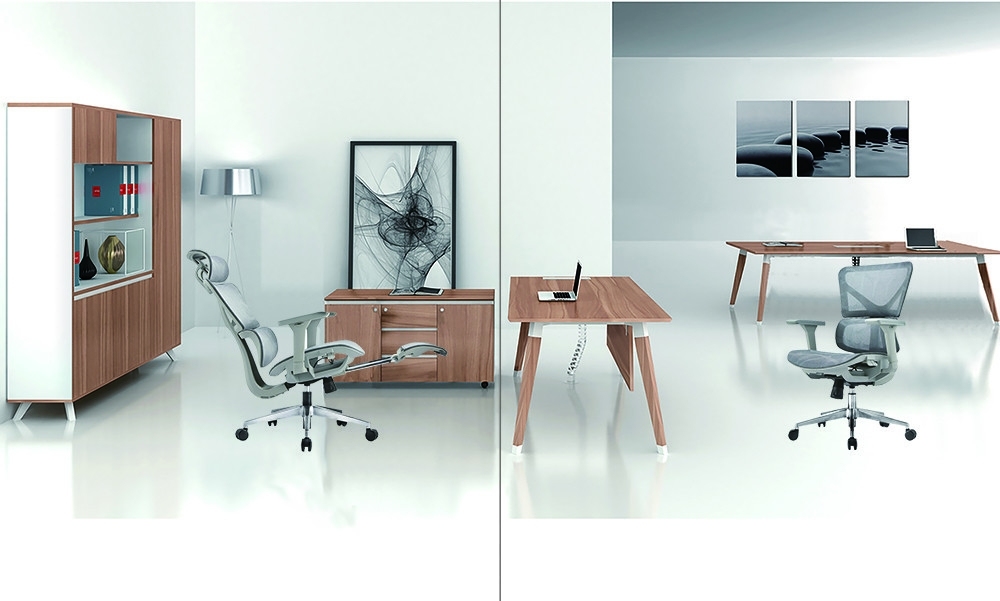 Free Sample High End Custom Design Back Mesh Kursi Kantor Berputar untuk Dukungan Ergonomis