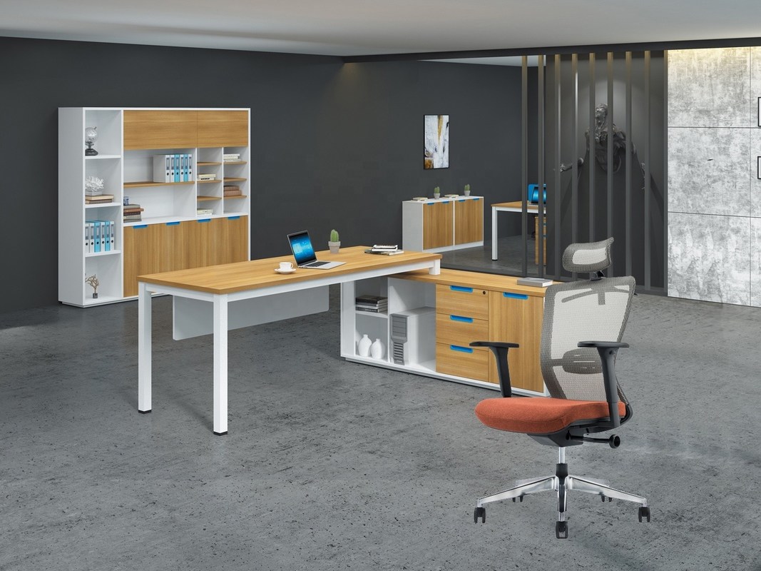 Adjustable Height High Back Mesh Chair Luxury OEM Swivel Office Chair for Competitive